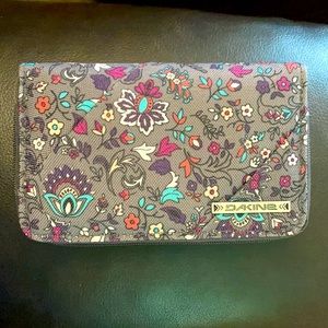 Dakine Annie wallet